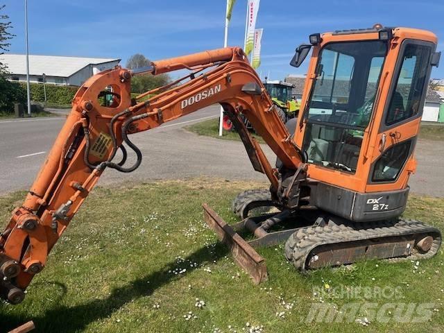Doosan DX 27 Z Mini bageri < 7t