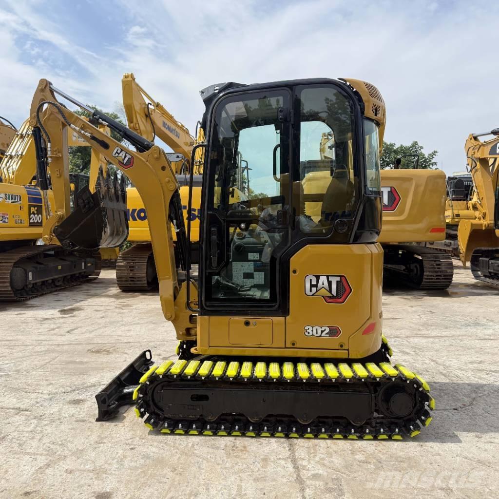 CAT 302 CR Mini bageri < 7t