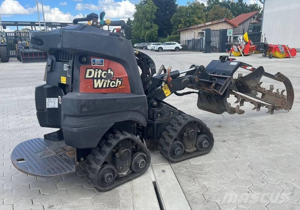 Ditch Witch R300 Damperi na gusenice