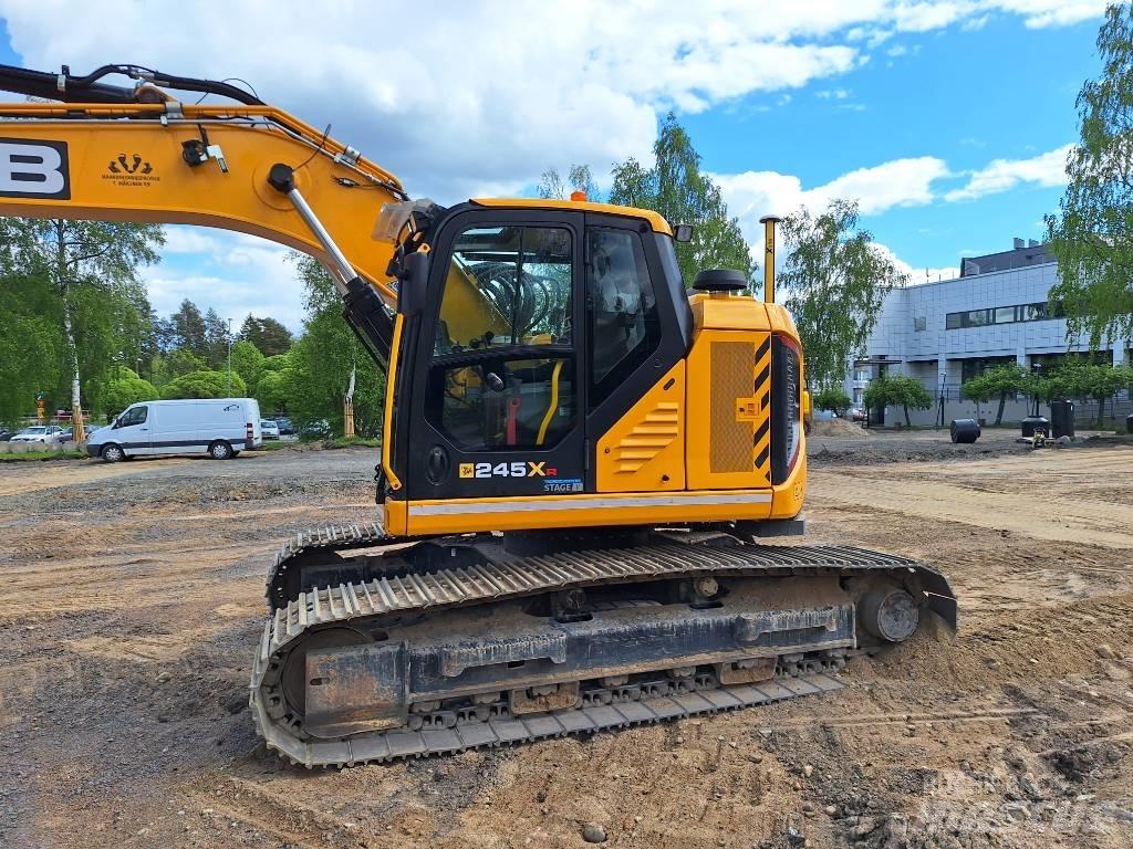 JCB 245 XR LC Bageri guseničari