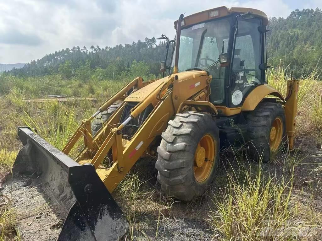 JCB 4 CX Bageri guseničari