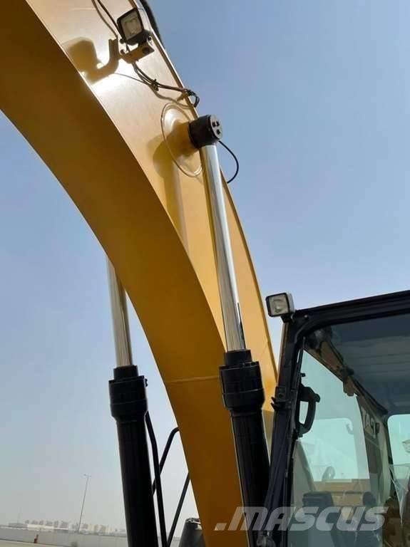 CAT 320GC Bageri guseničari
