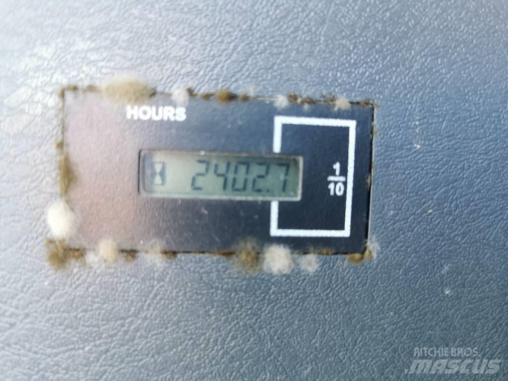 Hyundai HX 145 LCR Bageri guseničari