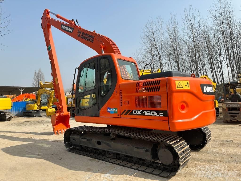 Doosan DX160LC Mini bageri < 7t