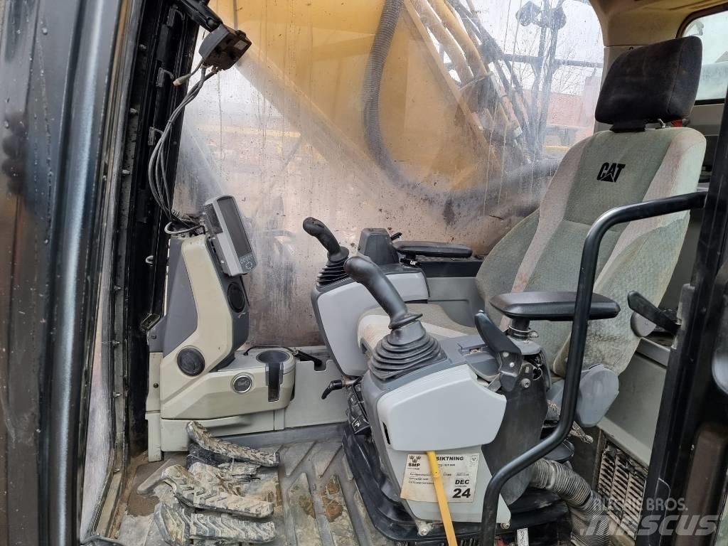 CAT 349 EL Bageri guseničari