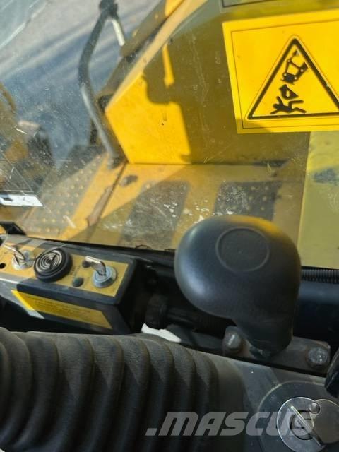 Komatsu PC 118 MR-8 Bageri guseničari