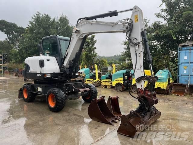 Bobcat E 57 W Bageri točkaši