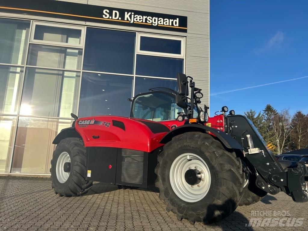 Case IH 742 Teleskopski viljuškari