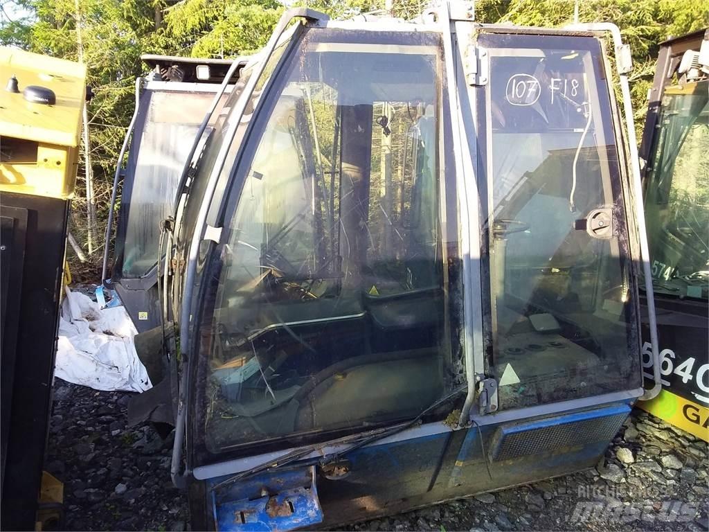 Rottne F18 Kabine i unutrašnjost