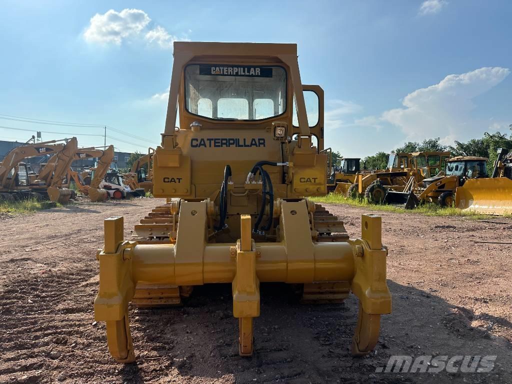 CAT D7G Buldožeri guseničari