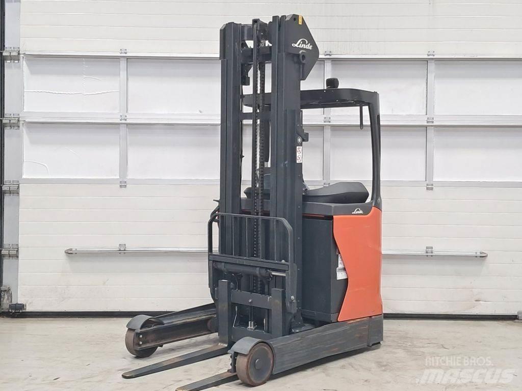 Linde R16-01 Viljuškari sa pomičnim stupom