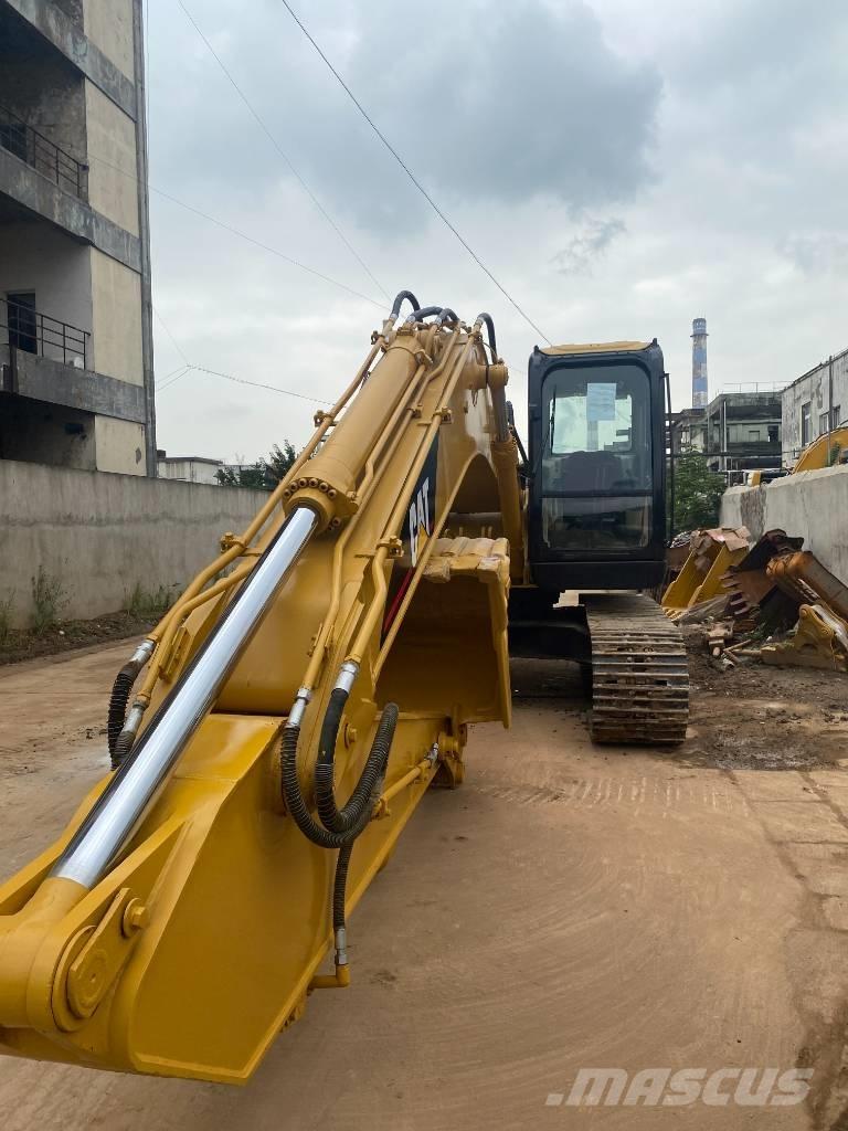 CAT 320 C Bageri guseničari