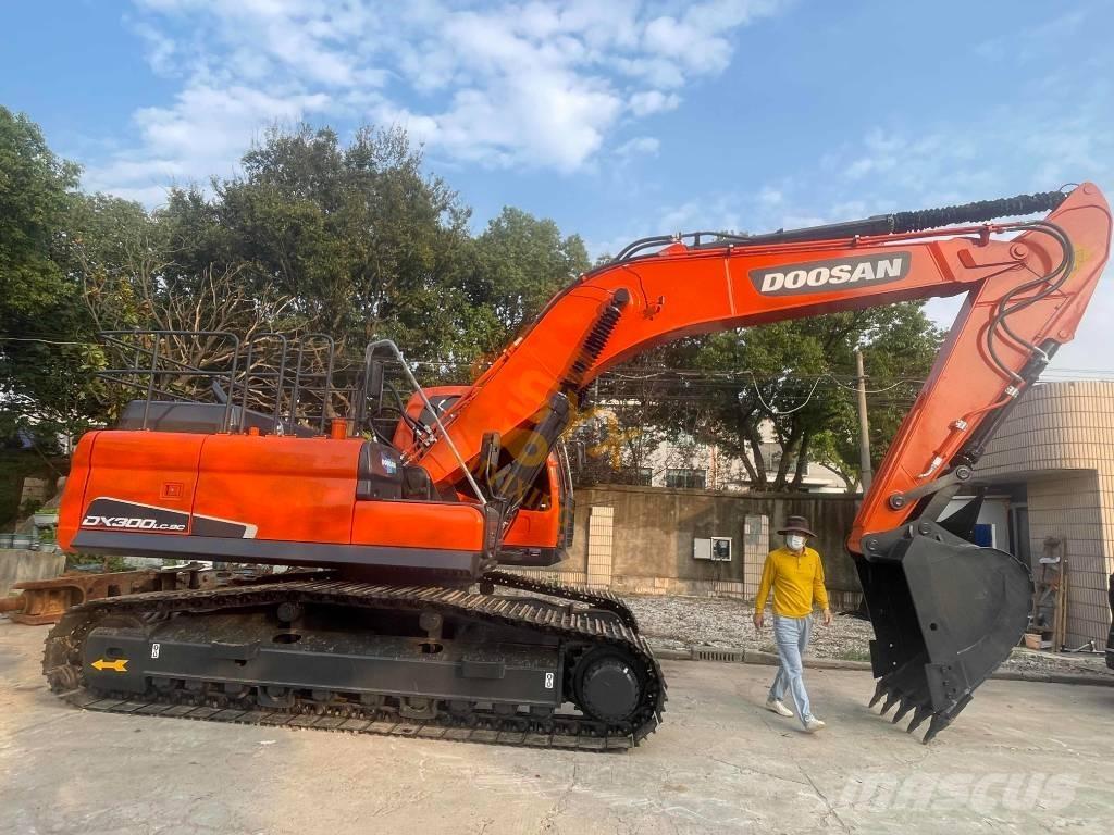 Doosan DX300LC-9C Bageri guseničari