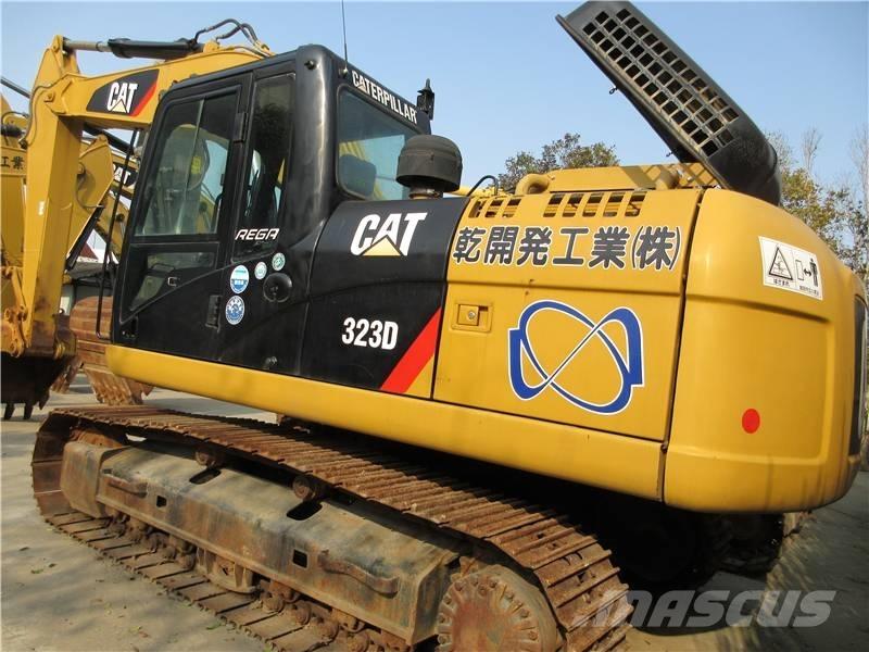 CAT 323 GC Bageri guseničari