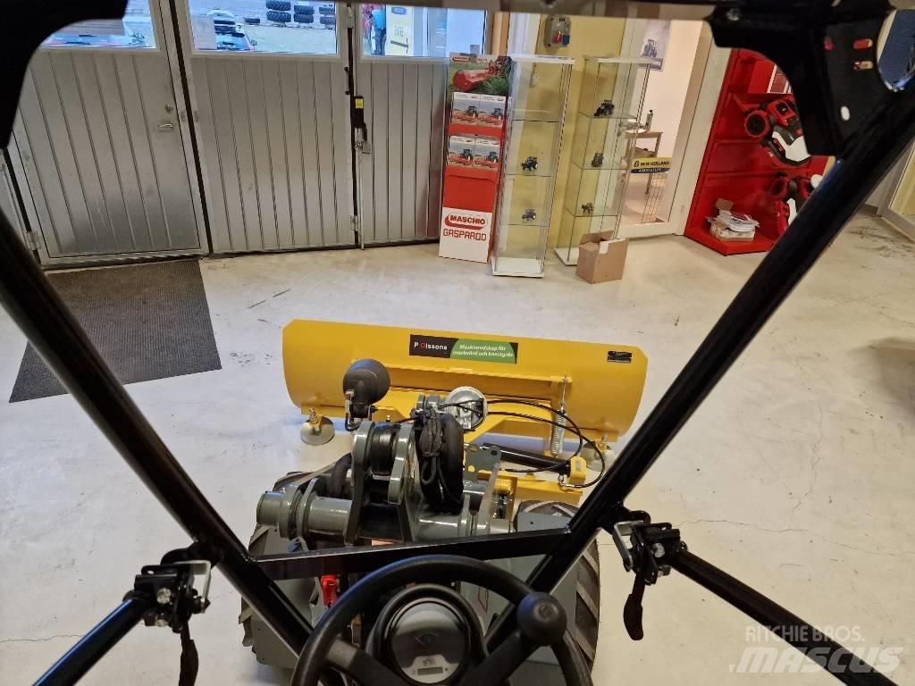 GiANT G1100 Višenamenski utovarivači
