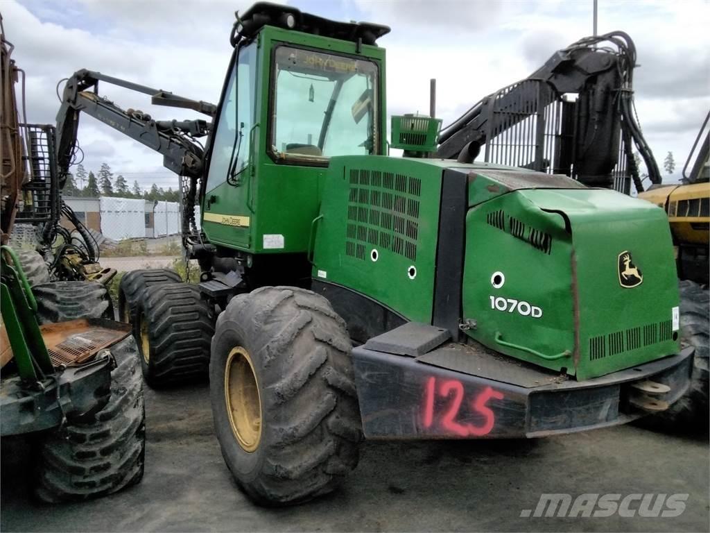 John Deere 1070 D Harversteri