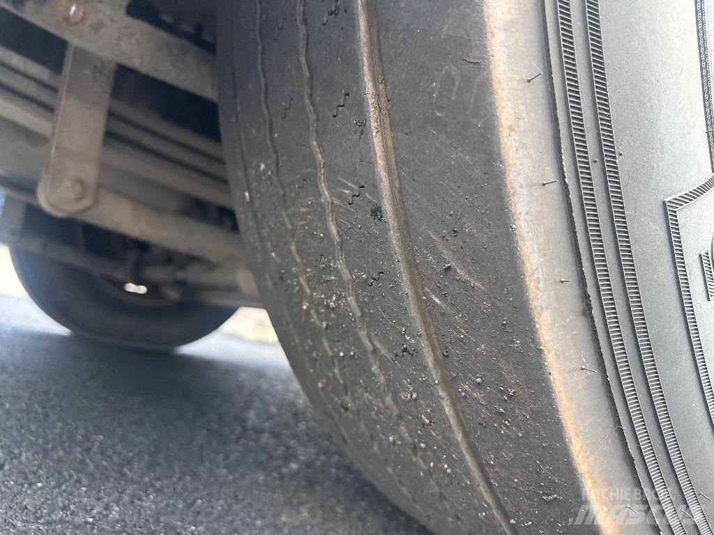 Scania P420 6x2*4 Rol kiper kamioni sa kukom za podizanje tereta