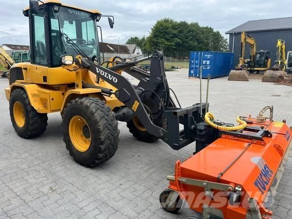 Volvo L 30 G Utovarivači na točkove