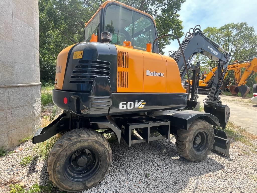 Hyundai Robex 60 VS Mini bageri < 7t