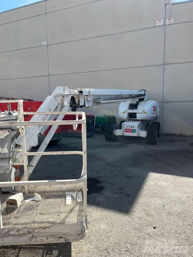 JLG 860 SJ Teleskopske podizne platforme