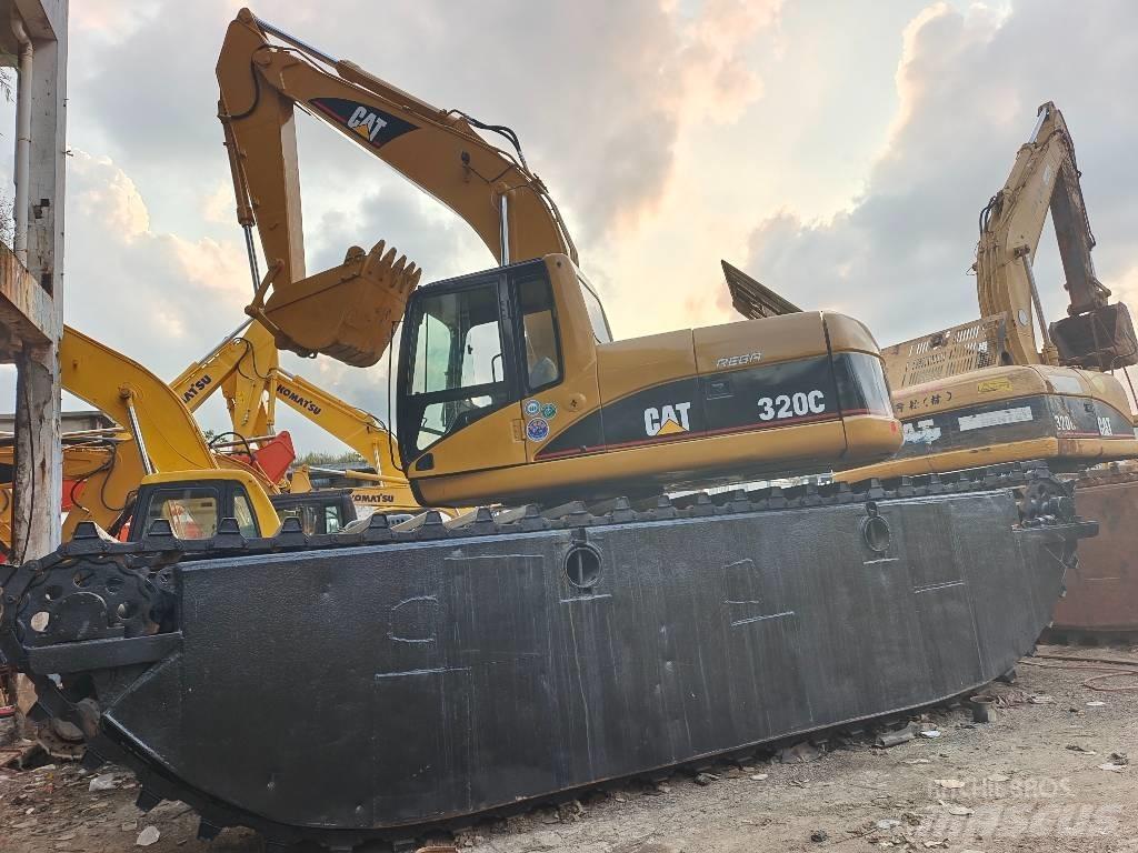 CAT 320 C Polovni amfibijski bageri