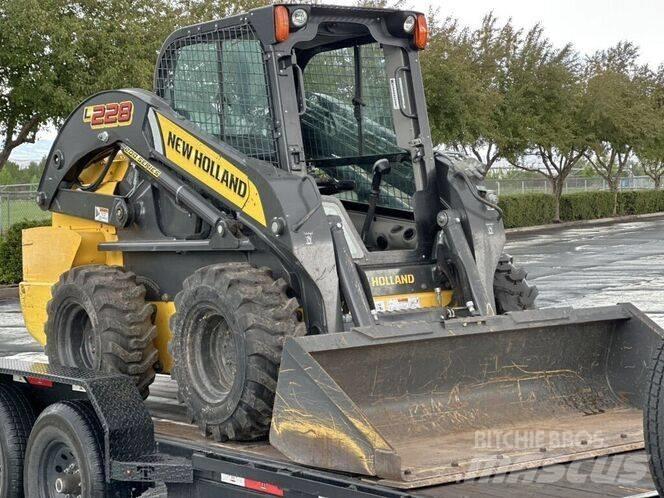 New Holland L 228 Skid steer mini utovarivači