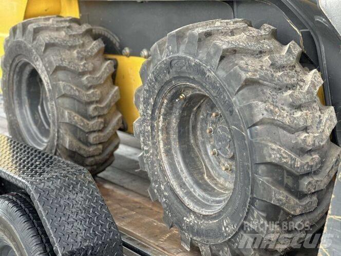 New Holland L 228 Skid steer mini utovarivači