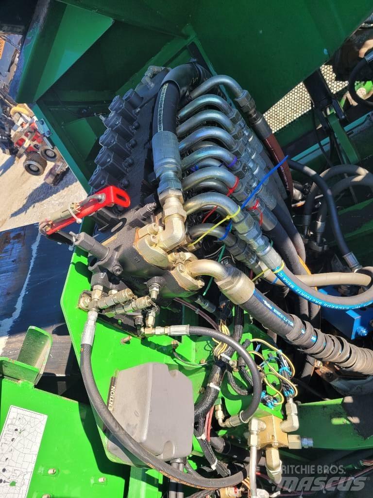 John Deere 853 Mašine za sečenje drveća