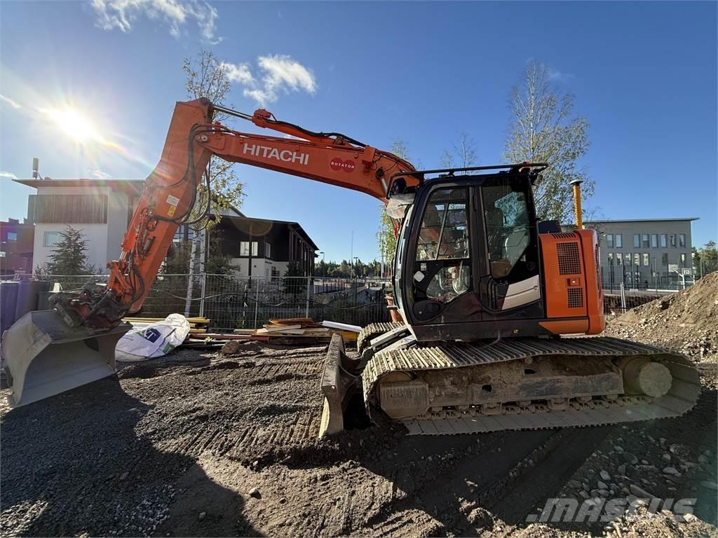 Hitachi ZX135 US-6 Bageri guseničari