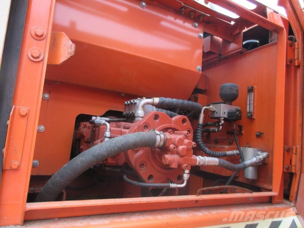 Doosan DH 220 LC Bageri guseničari