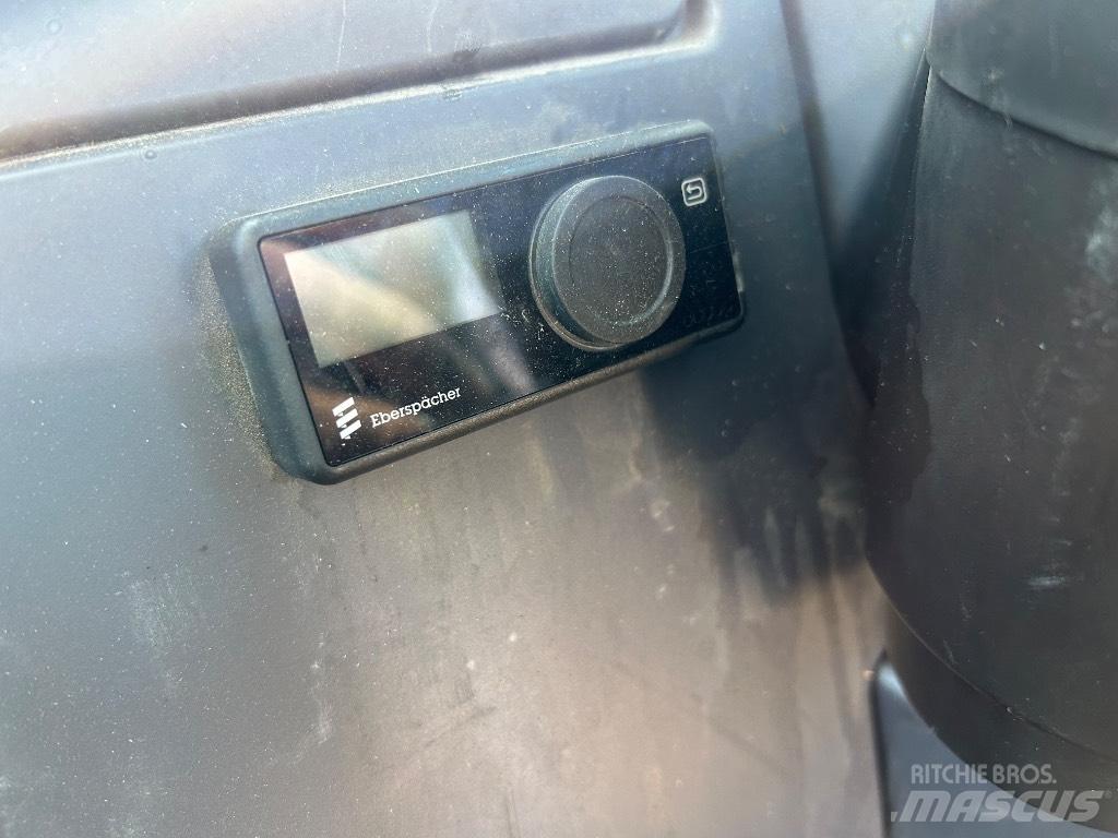 Komatsu PC78US-11 EO Midi bageri 7t – 12t