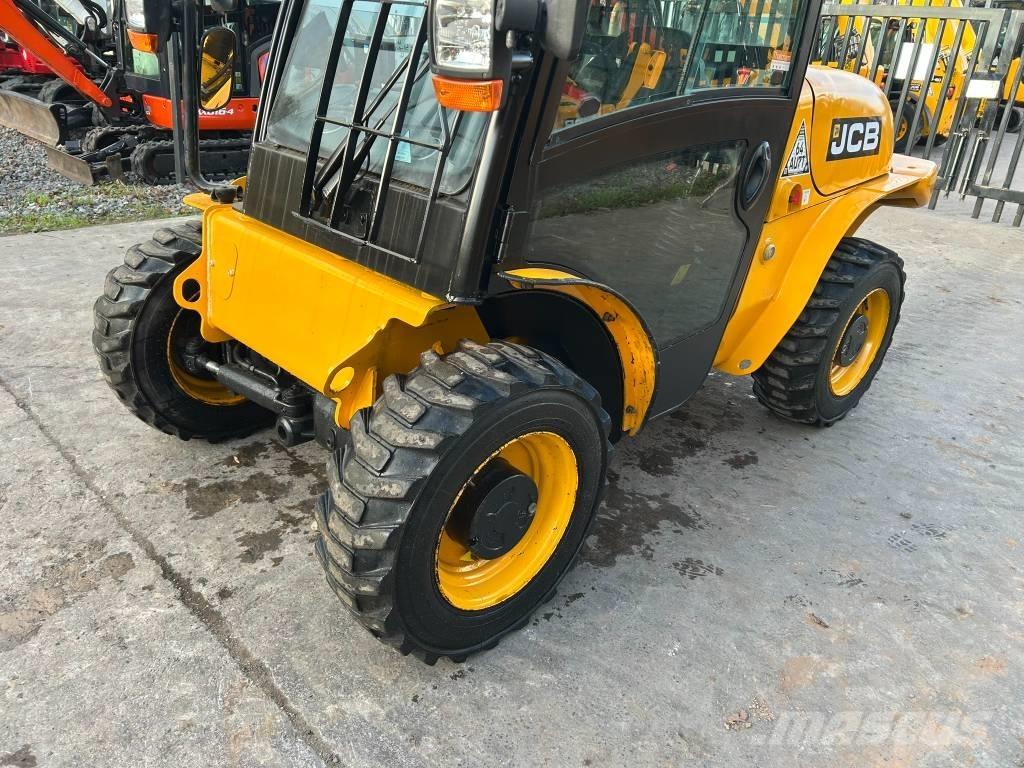 JCB 520-40 Teleskopski viljuškari