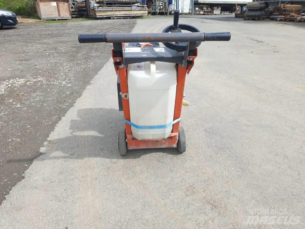 Husqvarna FS 400 LV Ostalo za građevinarstvo
