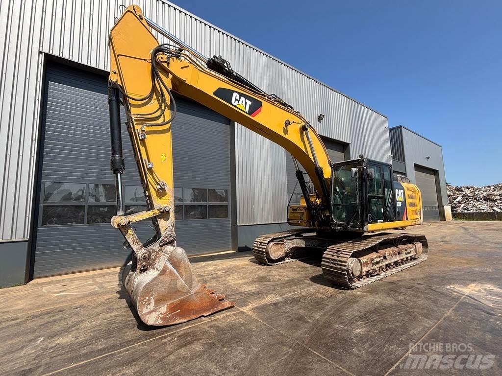 CAT 330FL Polovni specijalni bageri