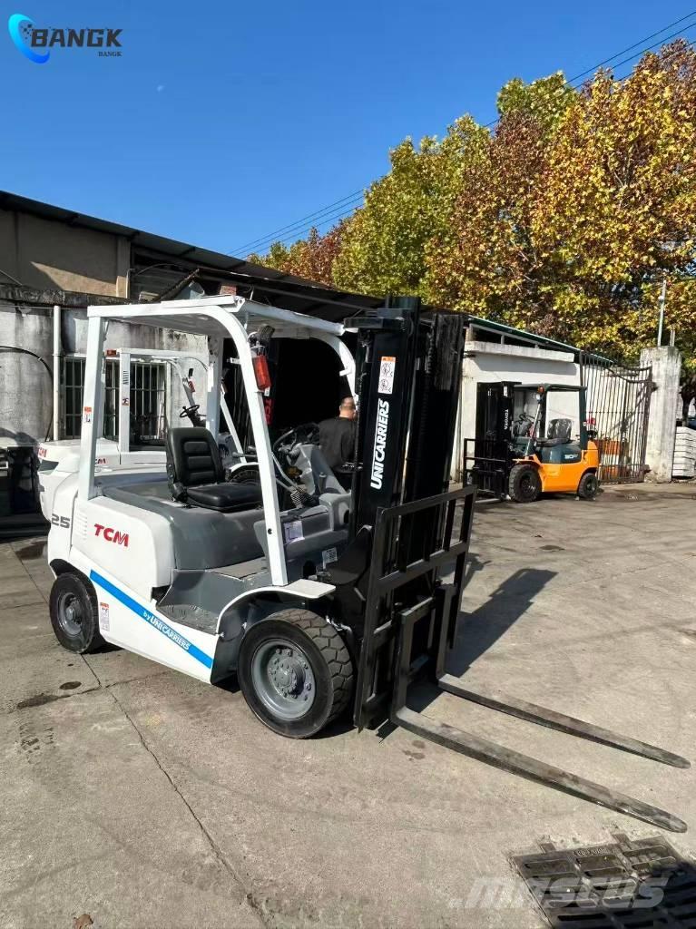 TCM FD25T3C Dizelski viljuškari