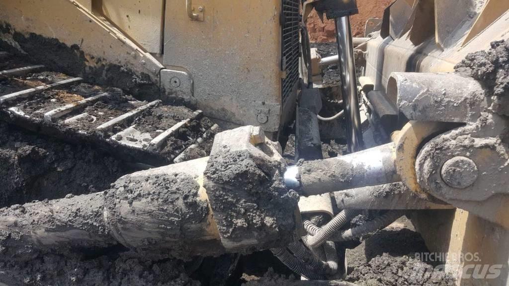 CAT D 9 R Buldožeri guseničari
