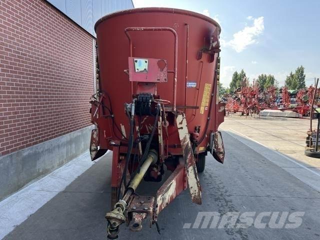 Peecon 17M³ Mešaona stočne hrane
