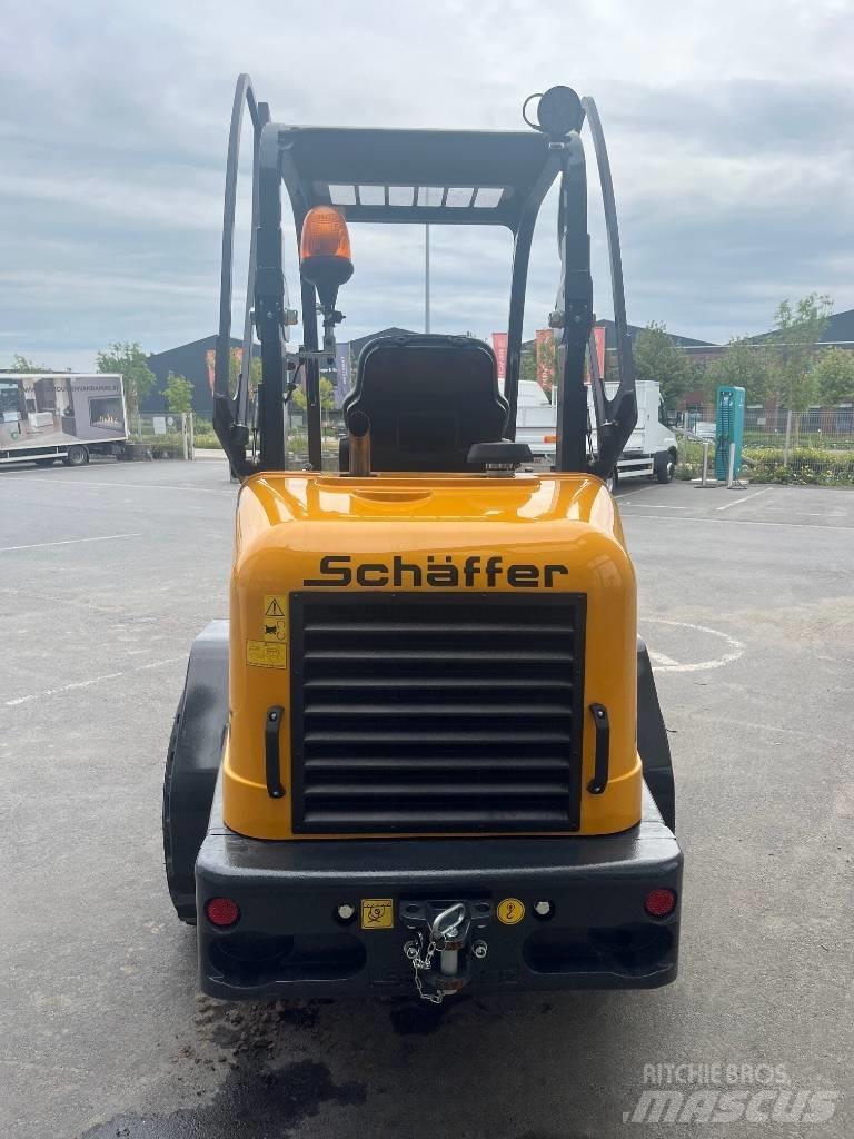 Schäffer 2445S Mini utovarivači