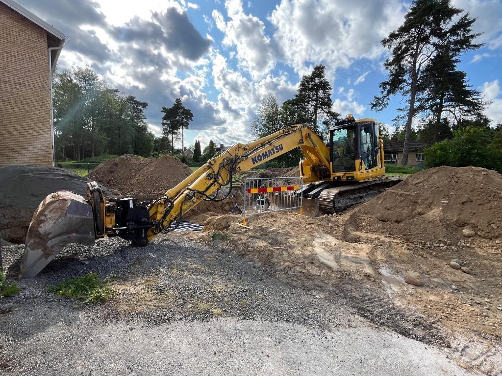 Komatsu PC138US-11 Bageri guseničari