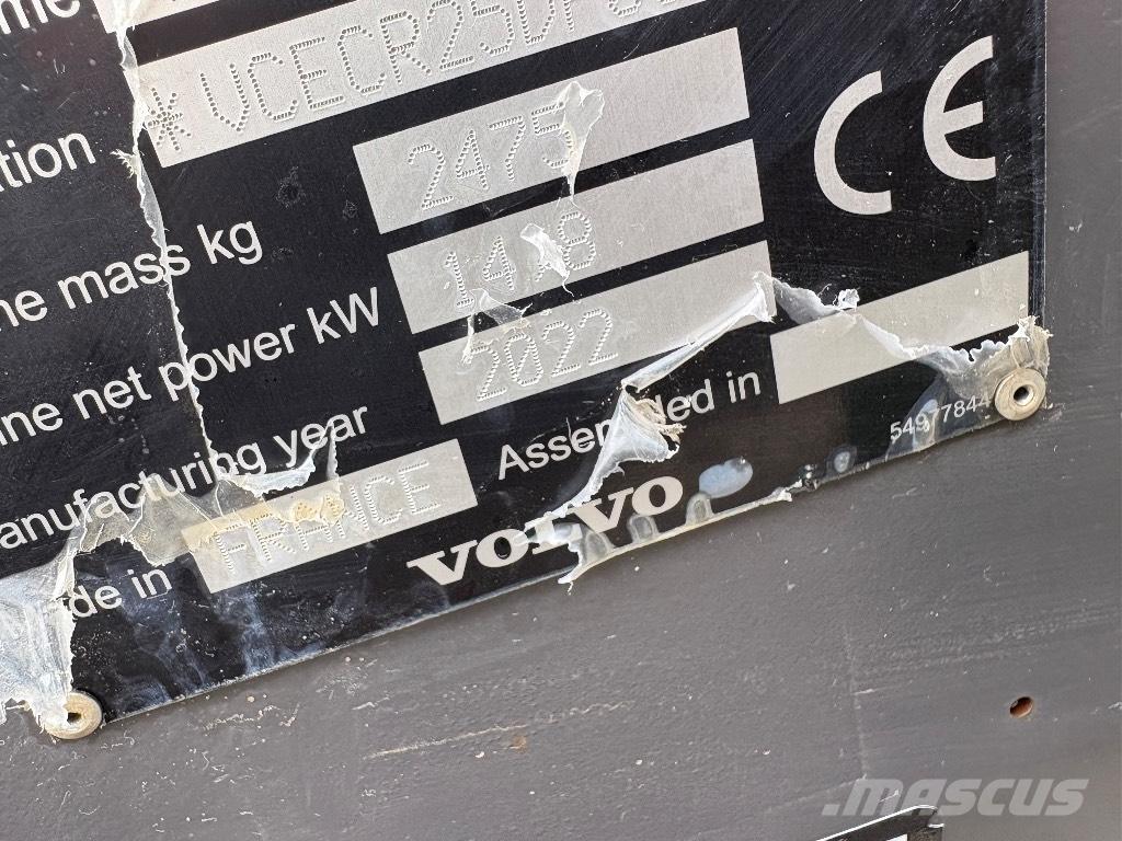 Volvo ECR 25 D Mini bageri < 7t