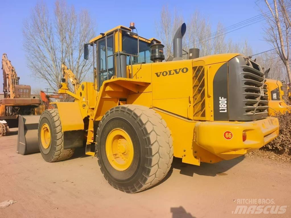 Volvo L 180 F Utovarivači na točkove