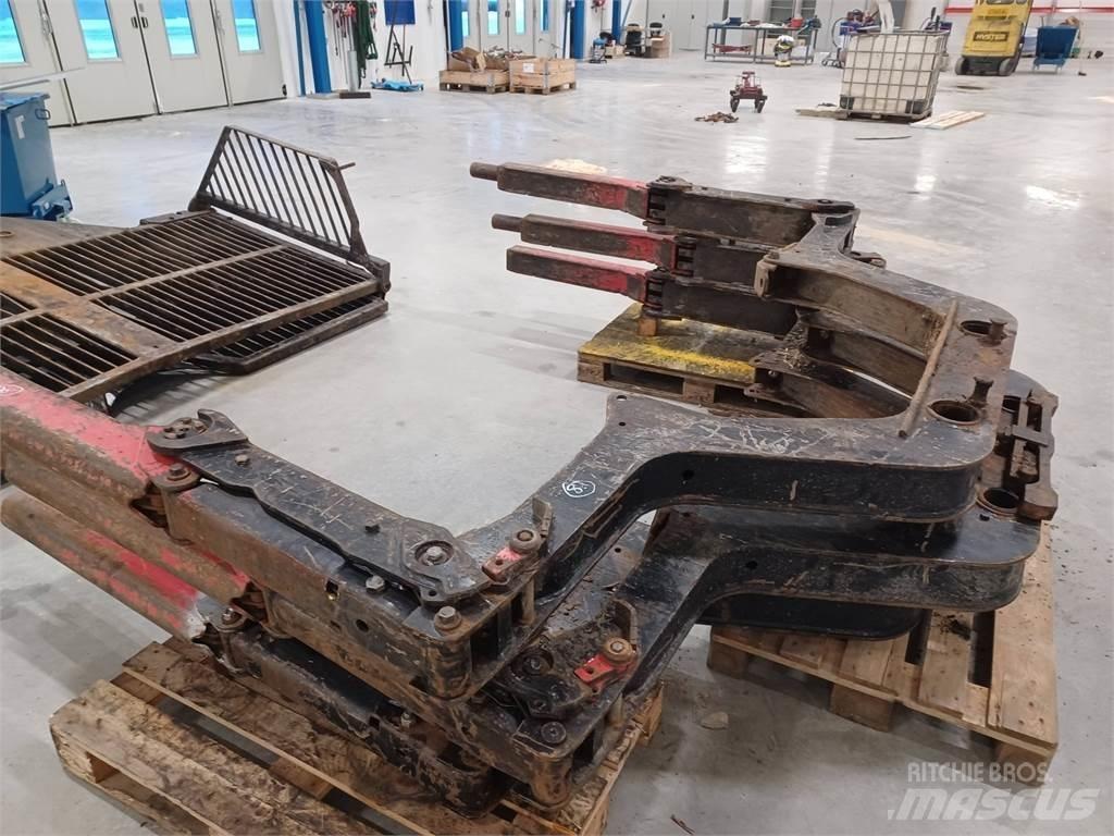 Komatsu 890.3 Ostale komponente