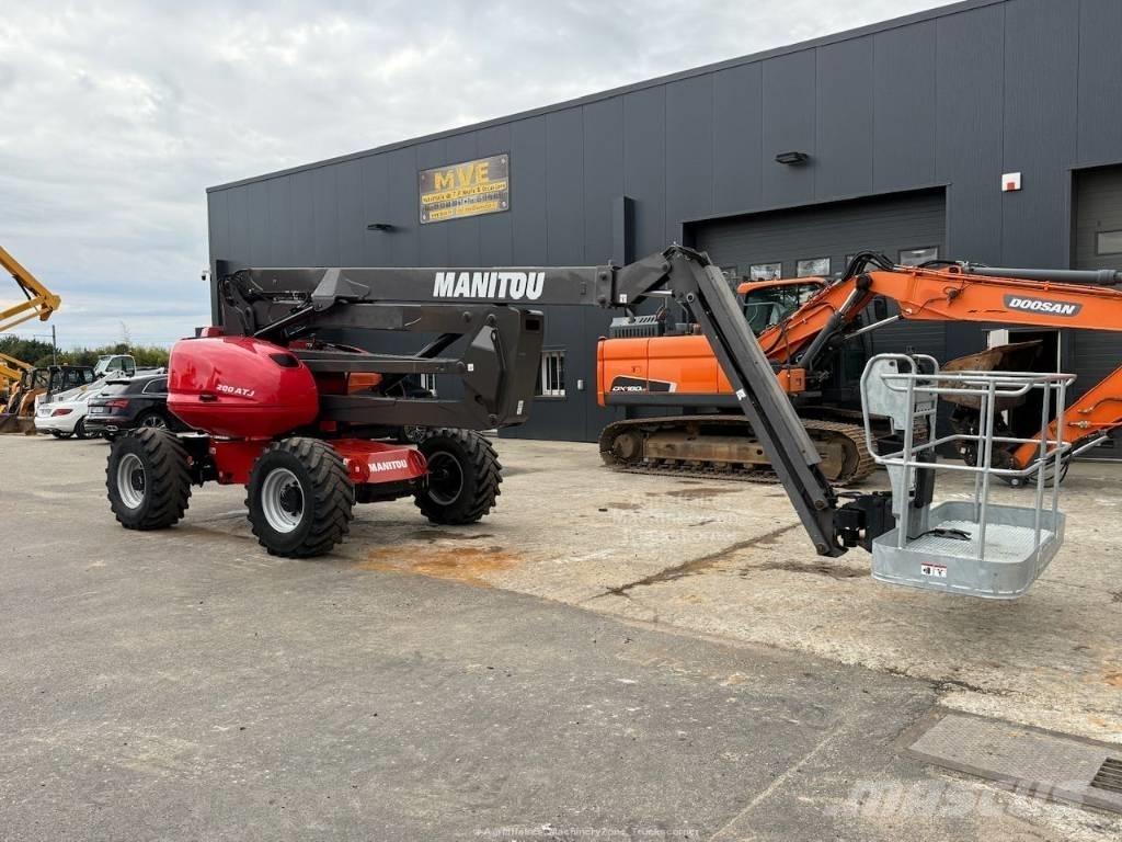Manitou ATJ 200 Teleskopske podizne platforme