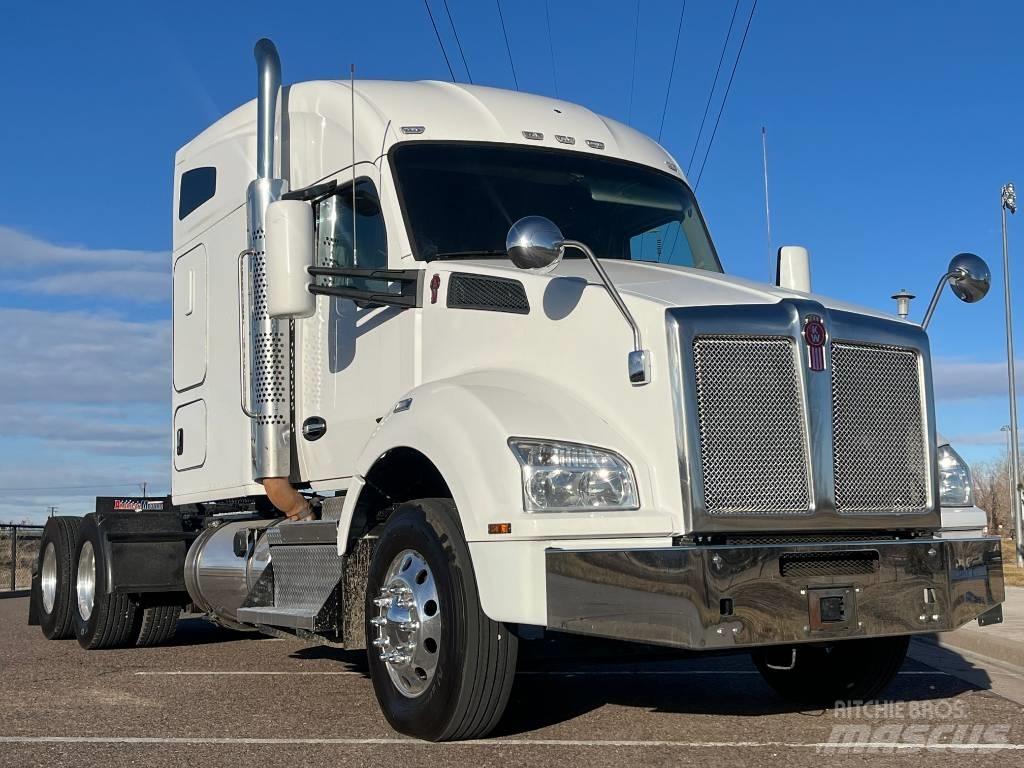 Kenworth T 880 Tegljači