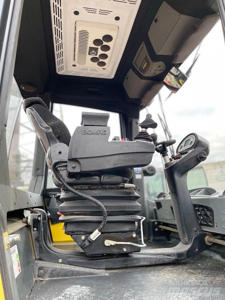 Bomag 161AD-5 Valjci sa duplim bubnjem