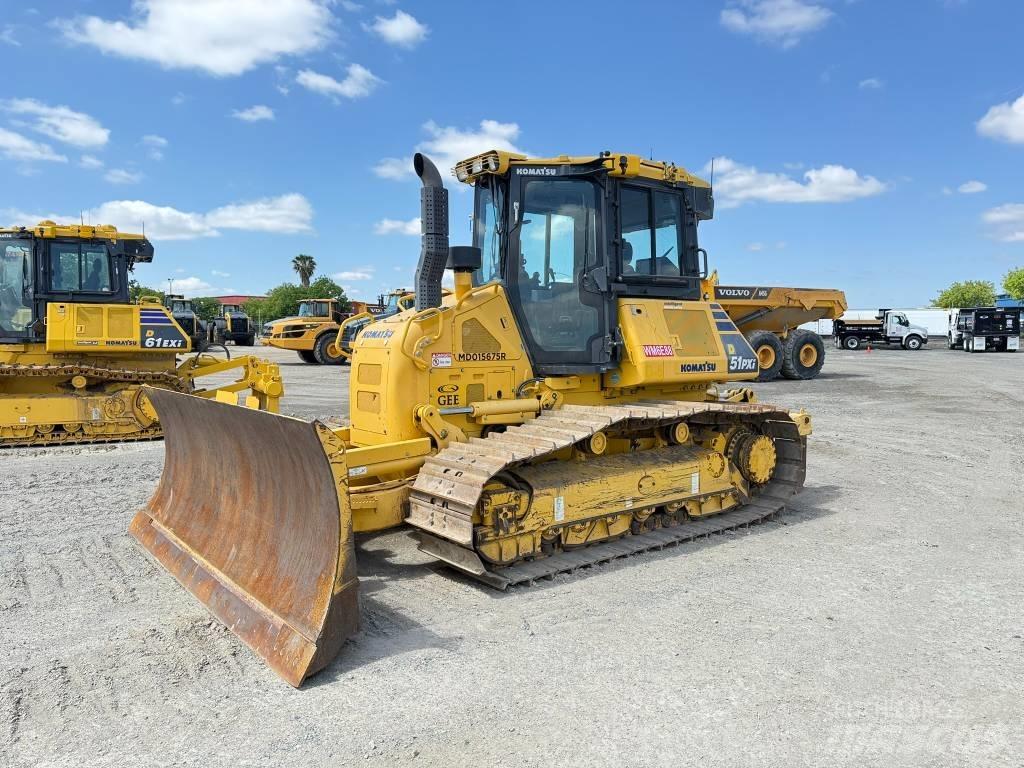 Komatsu D51PXi-24 Buldožeri guseničari