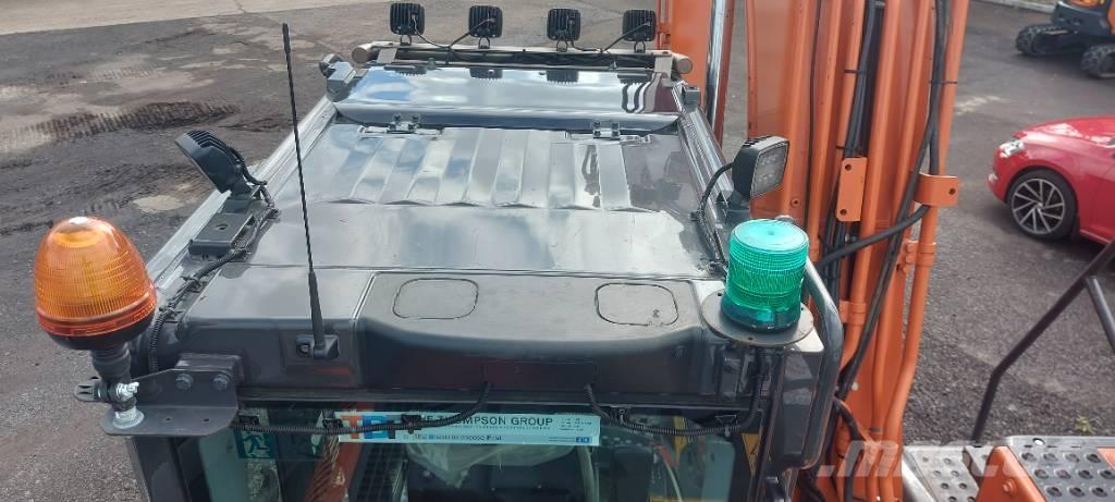 Hitachi ZX130-7 Bageri guseničari