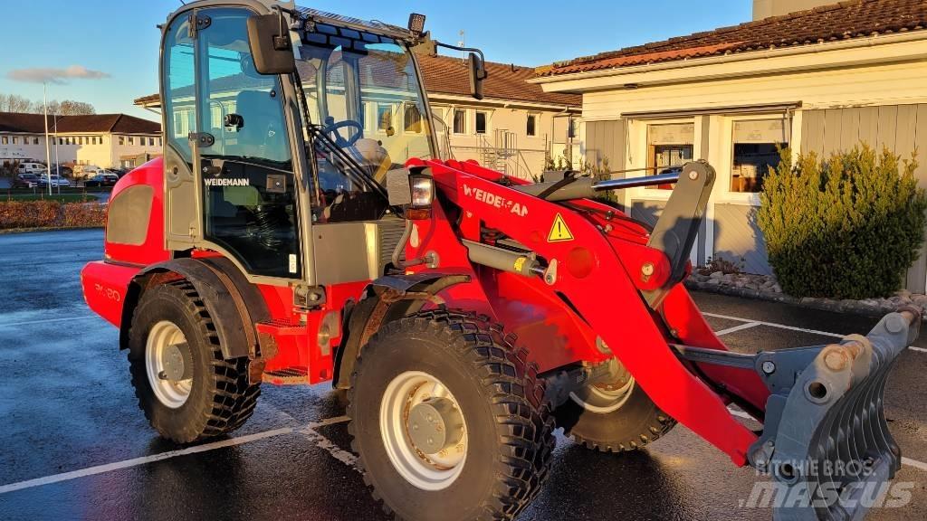 Weidemann 3080 Višenamenski utovarivači