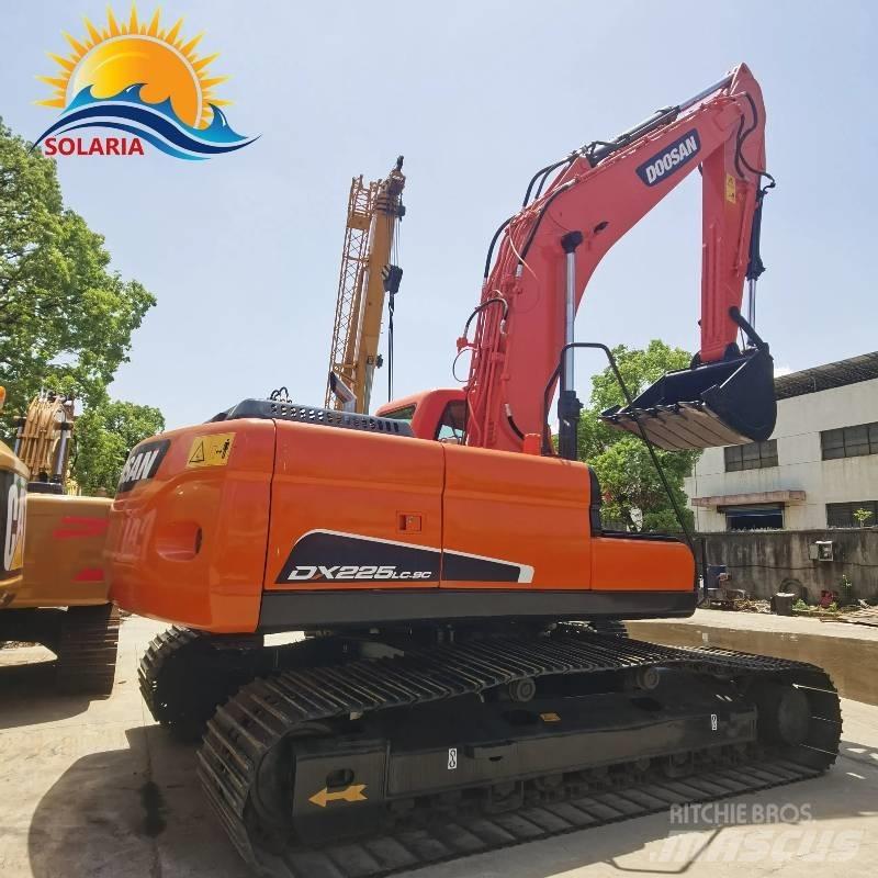 Doosan DX 225 LC Bageri guseničari