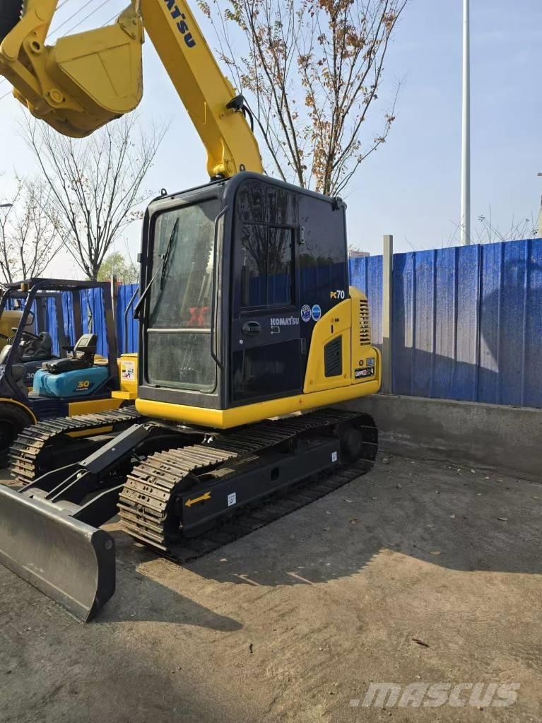 Komatsu PC 70 Mini bageri < 7t